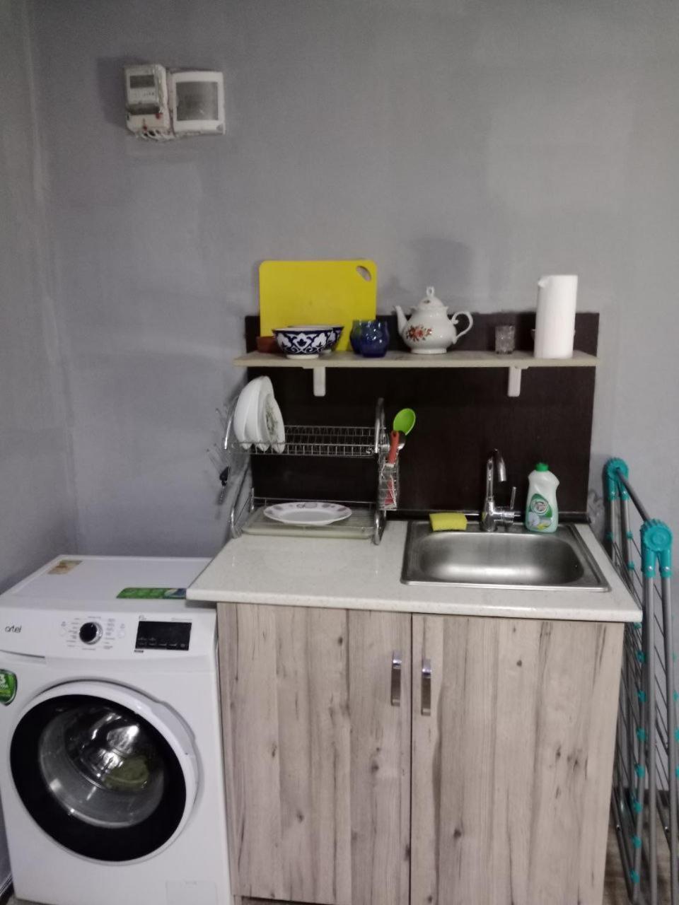 A cozy bedsit! Apartman Tasken Kültér fotó